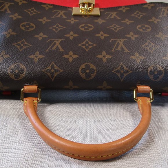 100% AUTHENTIC LOUIS VUITTON MONOGRAM MARIGNAN. - Picture 7 of 16